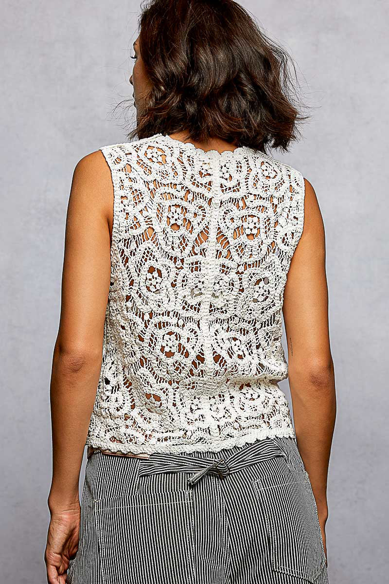 Off-white Trendsi cropped crochet vest with button-down front and scalloped edge, featuring a stylish, lightweight design.