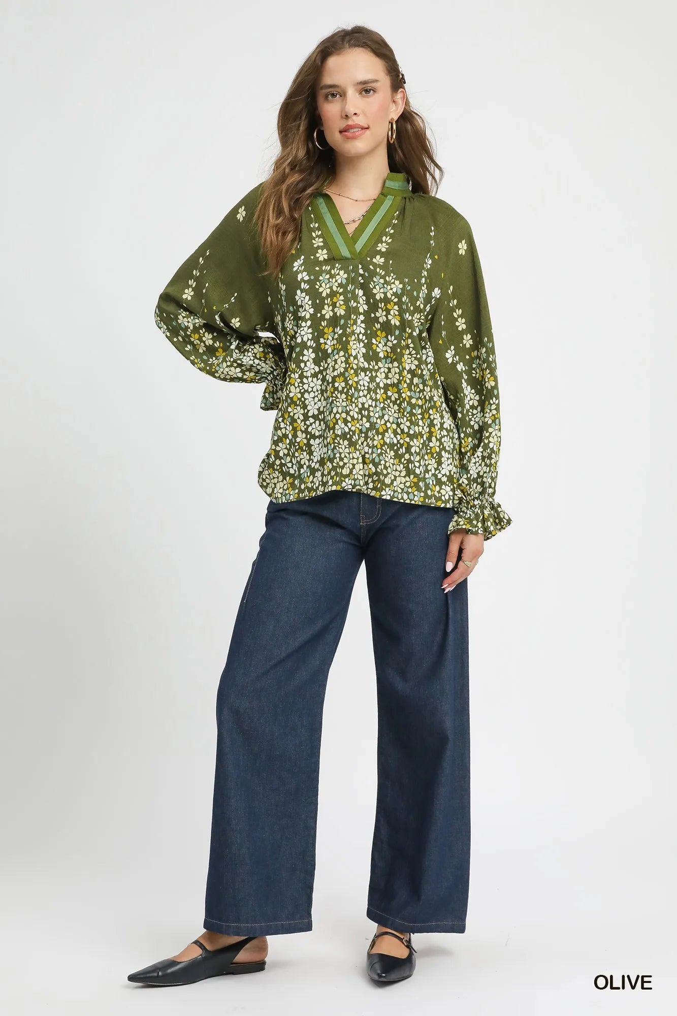 Olive green Umgee floral vine print blouse with balloon sleeves, showcasing a stylish boho-inspired design and lightweight fabric.