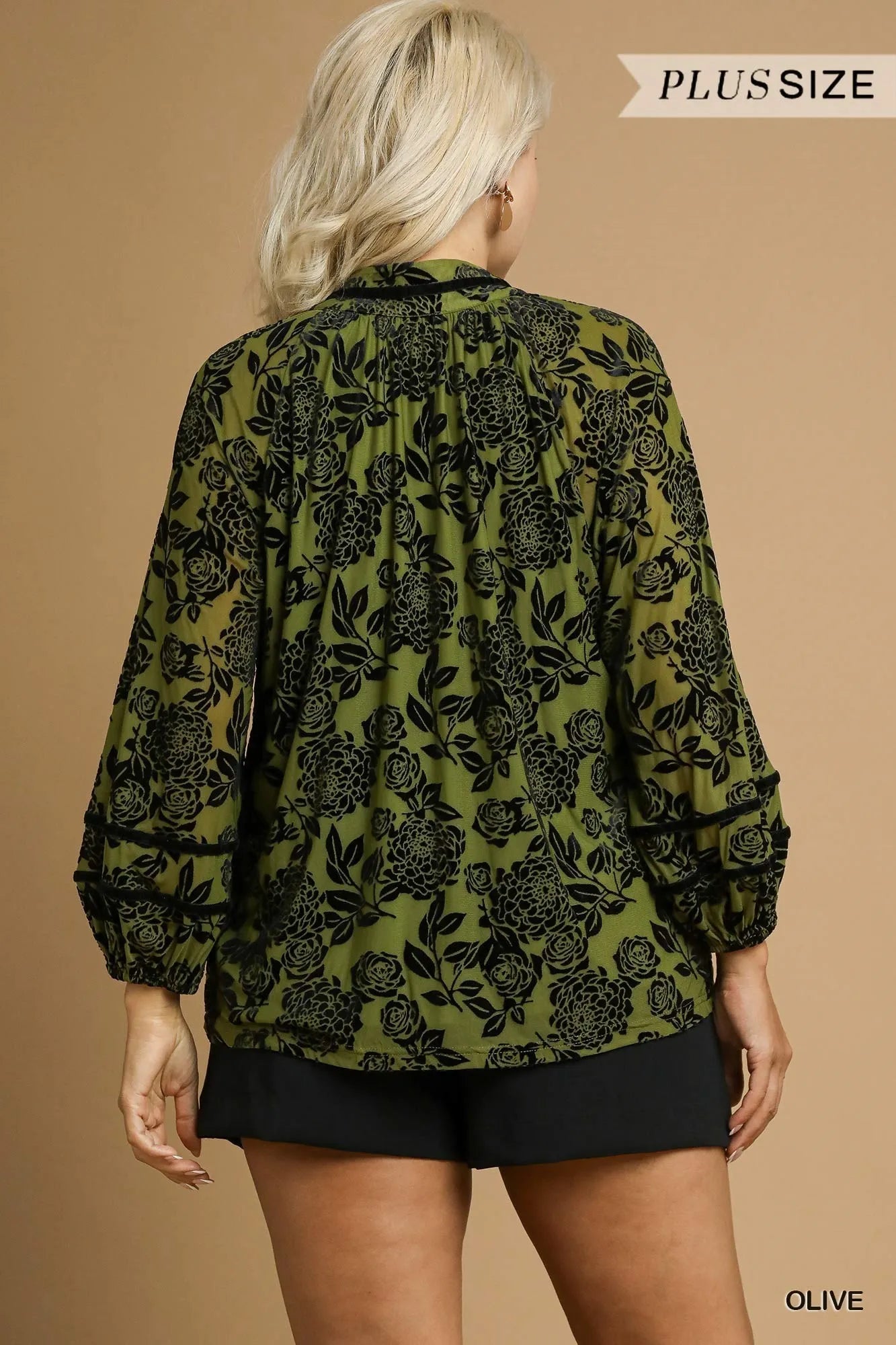 Full size floral velvet blouse by Umgee with balloon sleeves, plus size, featuring a stylish floral pattern and soft velvet fabric.