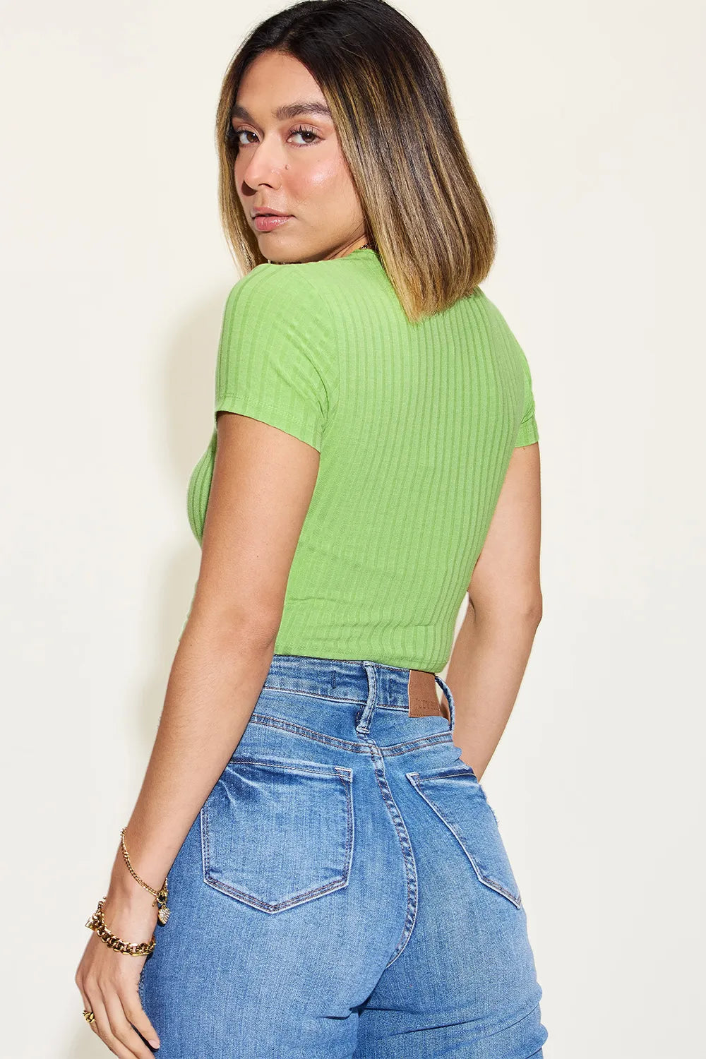 Orange Trendsi Basic Bae ribbed short sleeve T-shirt with round neckline, full size, lightweight and casual fit.