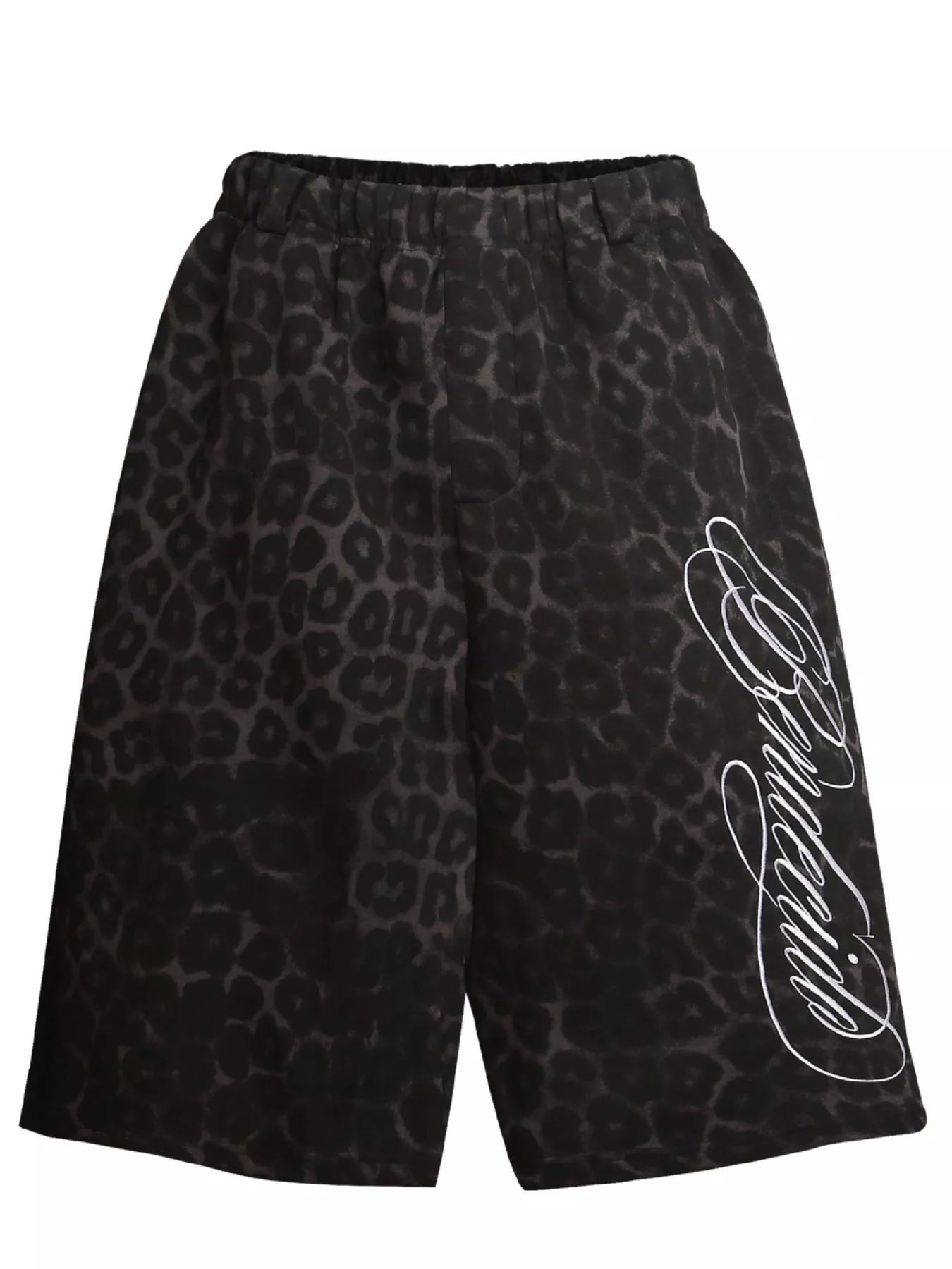 Men's leopard print casual capris by Trendsi, featuring a comfortable fit and bold animal print design.