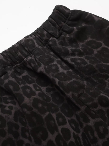 Men's leopard print casual capris by Trendsi, featuring a stylish red pattern and comfortable fit.