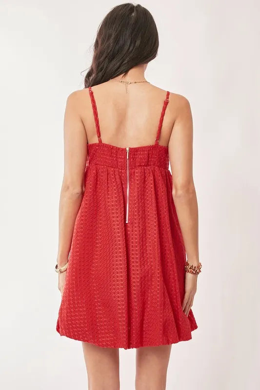 Red Davi & Dani textured sweetheart neckline dress with bubble hem, stylish and feminine for special occasions.