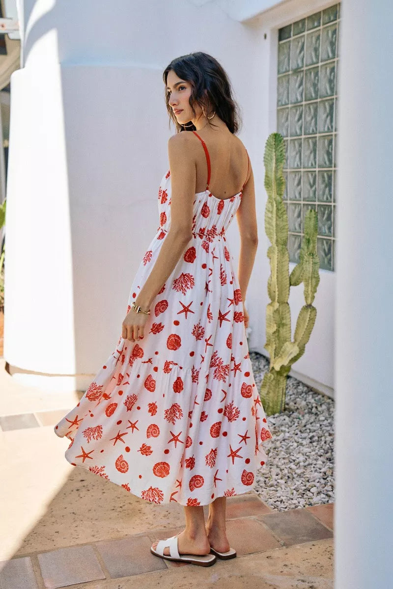 Red SO ME shell print tiered midi cami dress with lining and belt, trendy and stylish for summer or casual wear.
