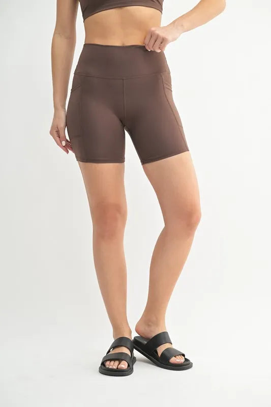 Trendsi MONO B Venice Cloud Light Sculpt biker shorts in soft fabric, featuring a high waist and sleek, fitted design.