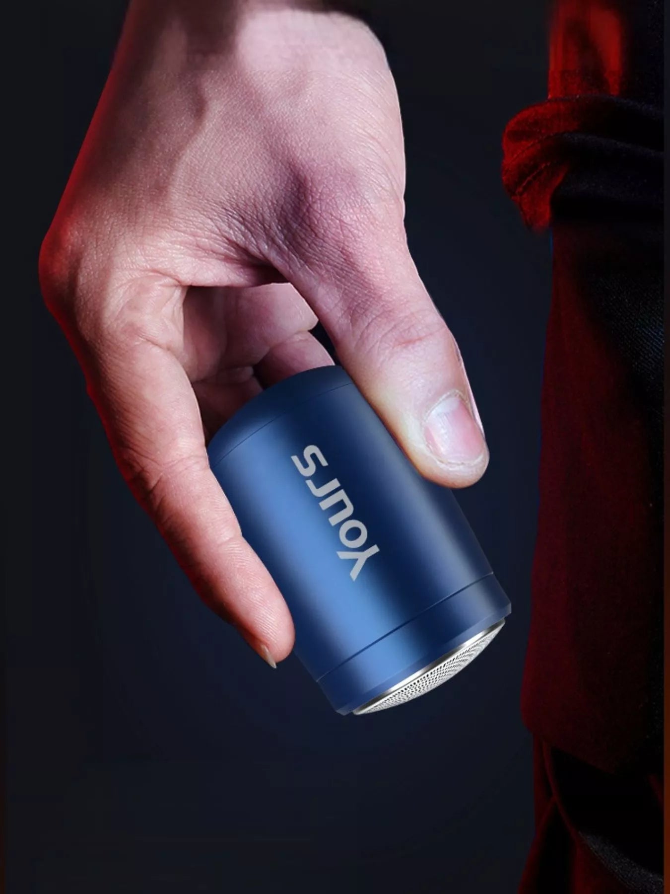 Royal blue portable electric shaver by Trendsi with a compact design and easy grip for quick grooming.