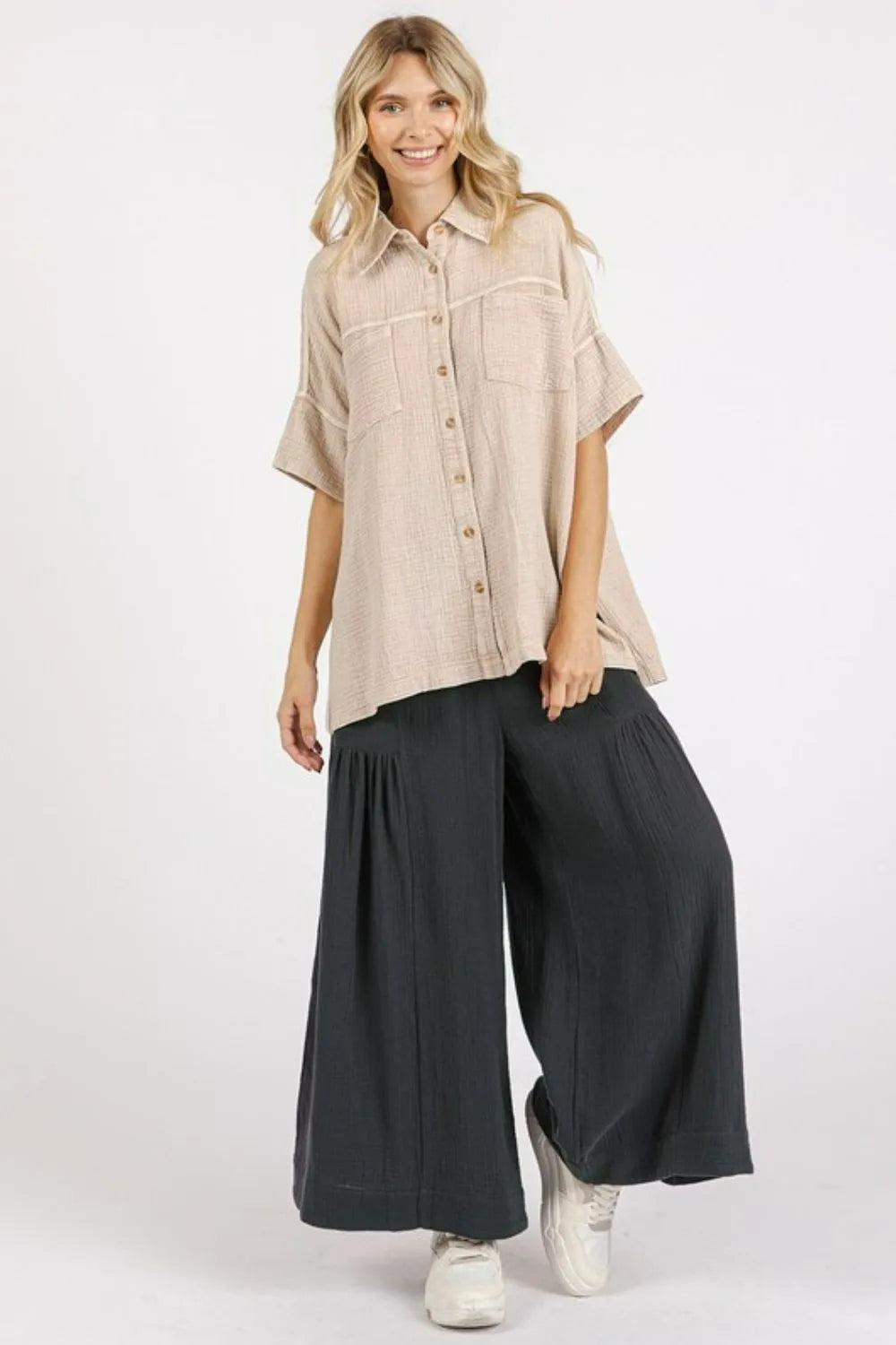 Sand-colored Mittoshop mineral wash gauze oversized short sleeve shirt, lightweight and breathable for casual wear.