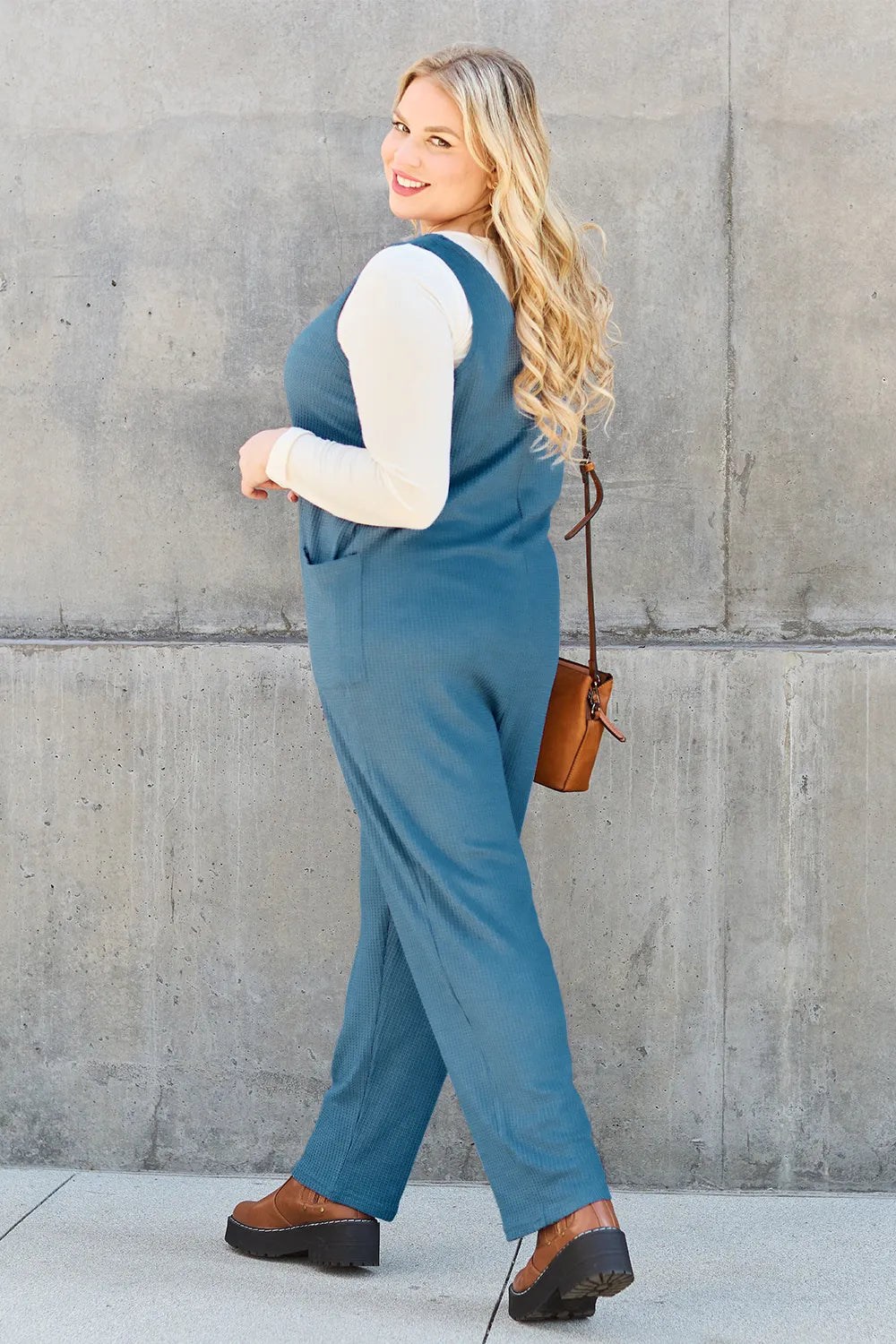Sky-blue Trendsi Double Take sleeveless straight jumpsuit, full size, with a fitted bodice and wide-leg pants, casual and chic.