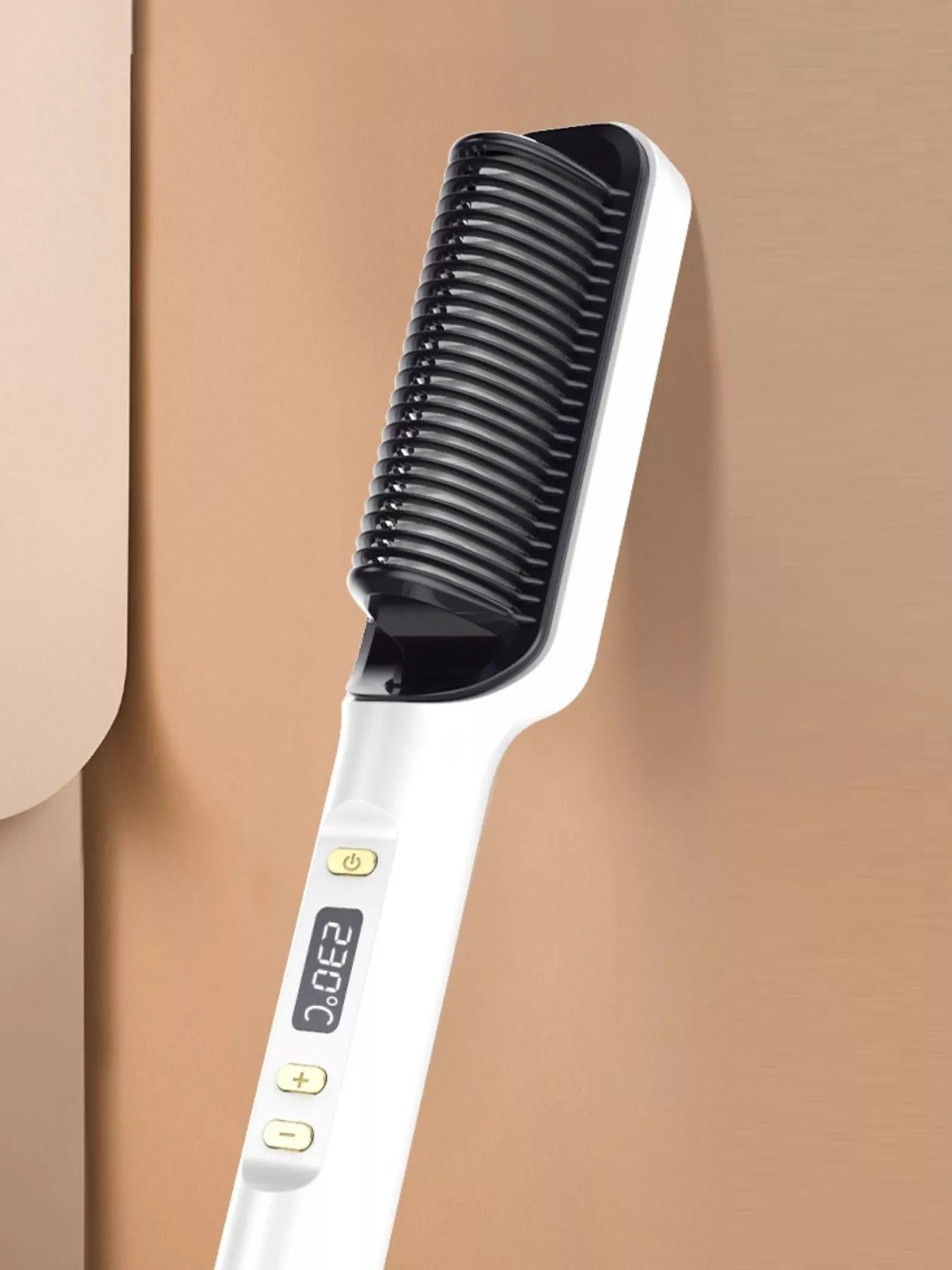 White Trendsi fast heating ceramic straightening comb with European plug for smooth, shiny hair styling.
