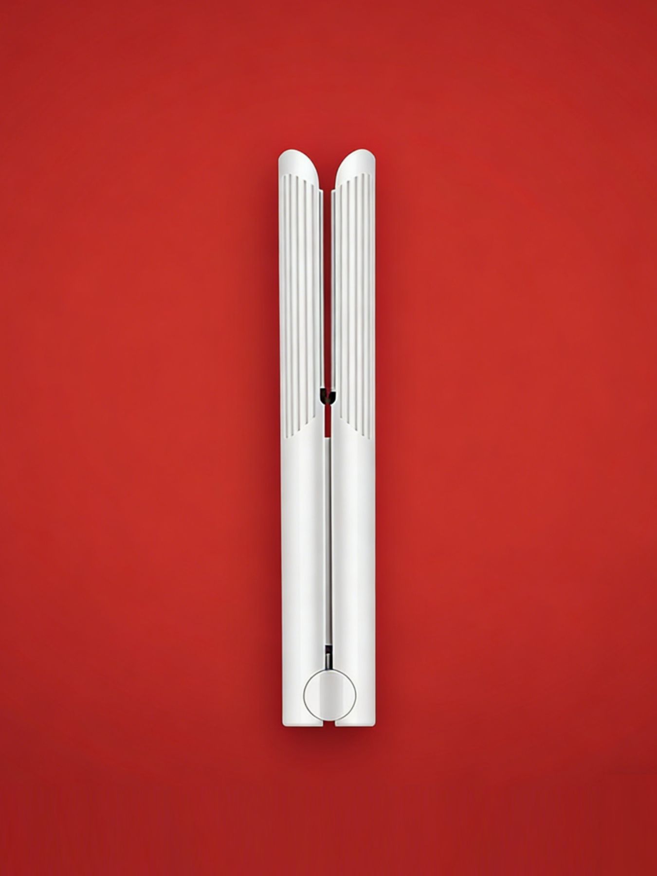 White Trendsi fast heating hair straightener with ceramic plates for sleek, straight hair styling.
