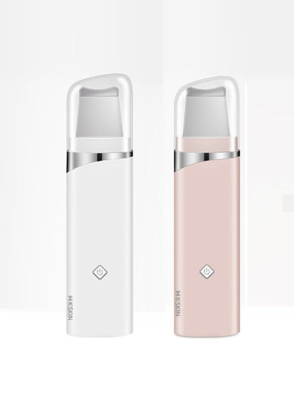 White deep cleansing blackhead extractor tool from Trendsi with a stainless steel tip for pore extraction and skincare.
