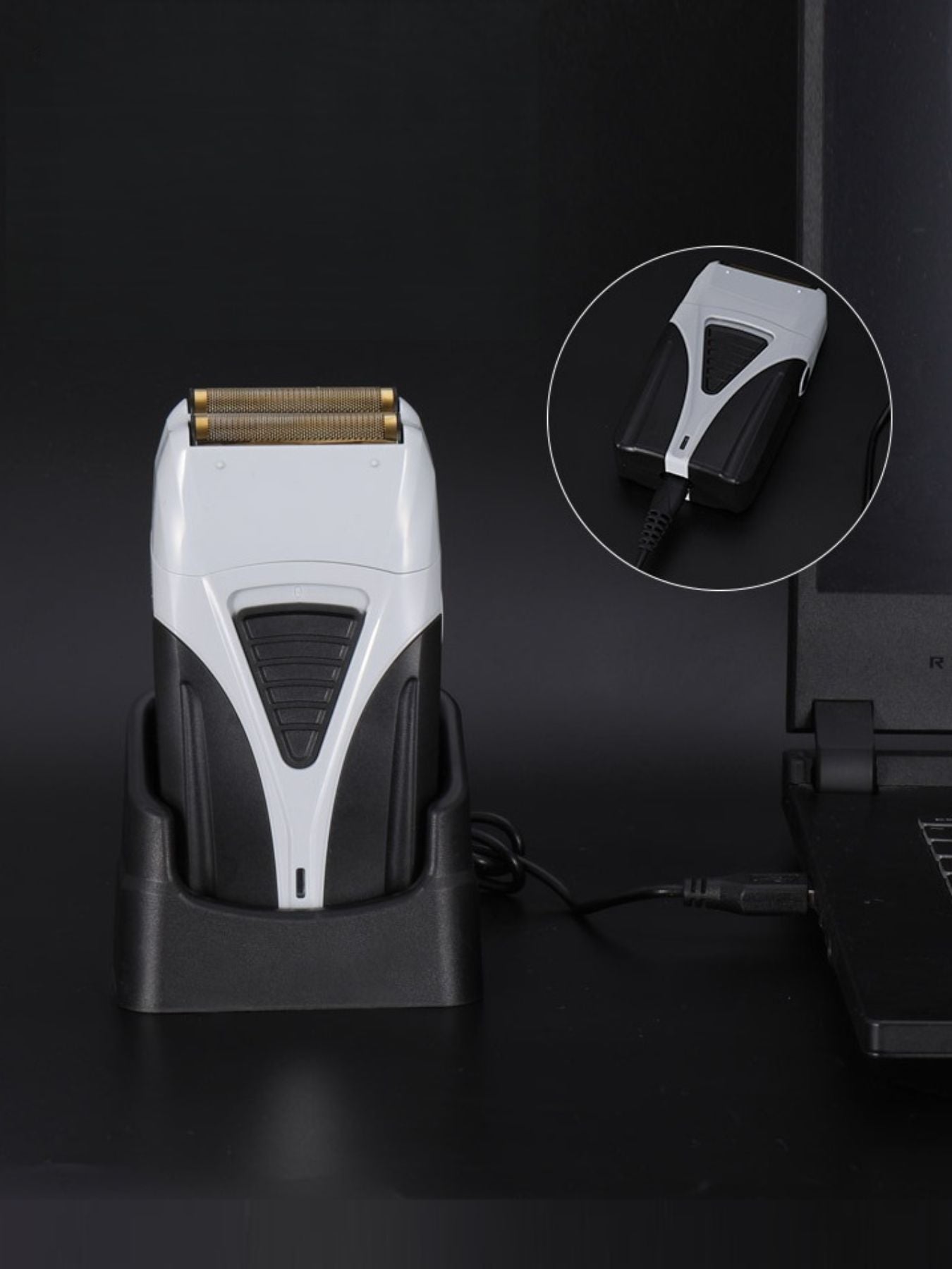White waterproof foil shaver by Trendsi with a sleek design, suitable for dry or wet shaving.